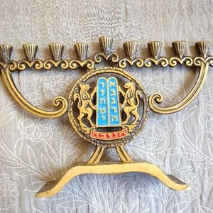 Menorah brass 9x7